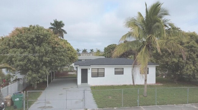 Building Photo - 18711 SW 316th Terrace