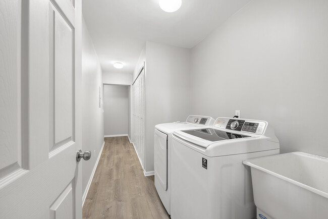 In unit laundry room - 1845 Flagstone Cir