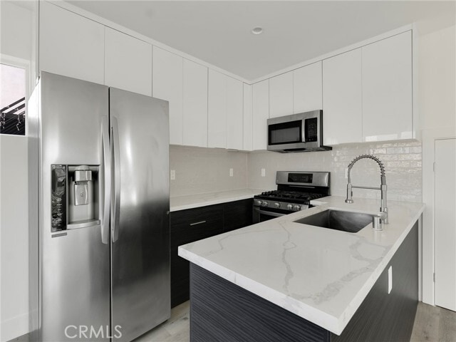 Building Photo - 150 S Madison Ave