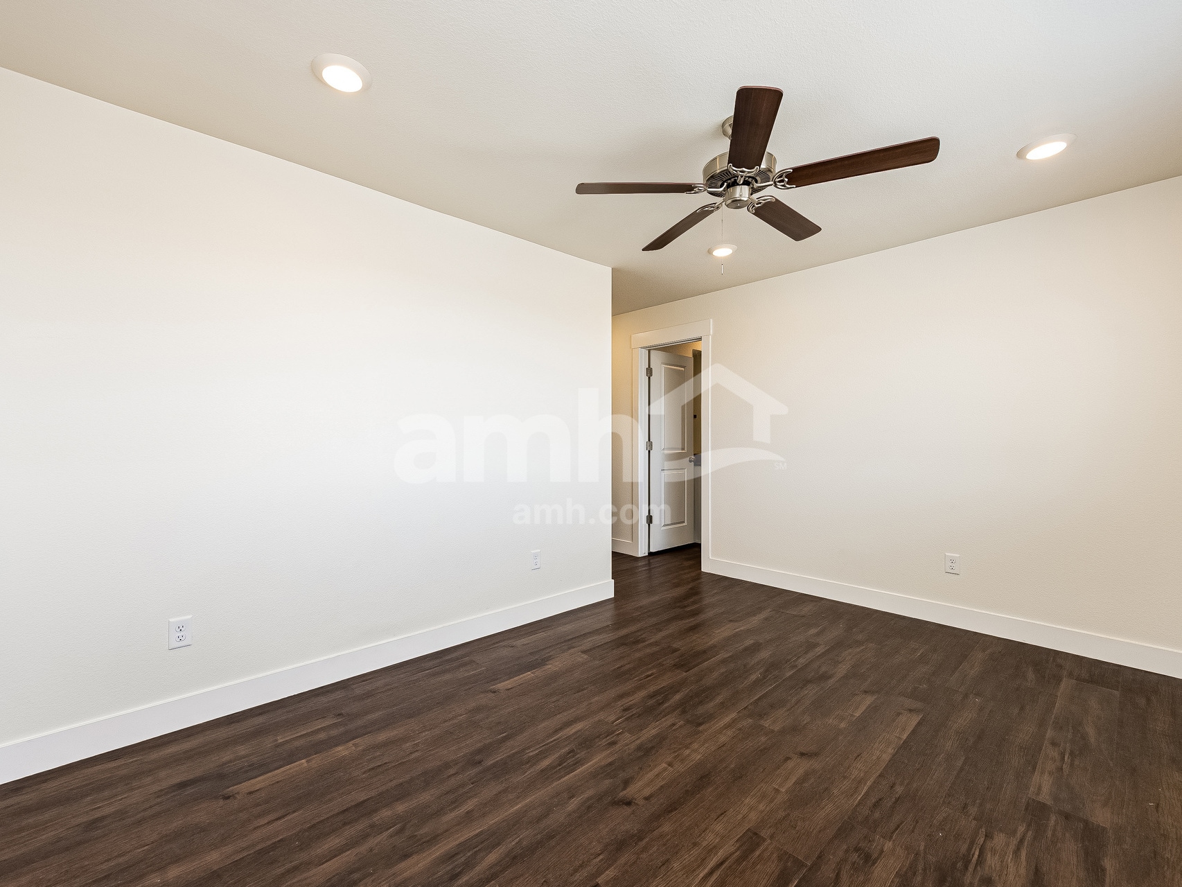 Building Photo - 7608 Mardale Ln