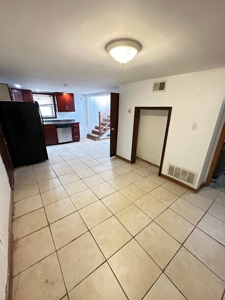 Building Photo - 2908 N Spaulding Ave