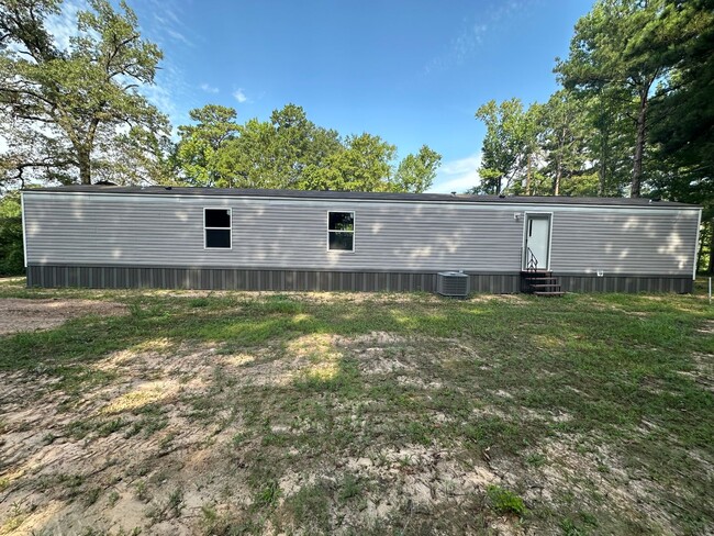 Building Photo - Rental Property in Desoto Parish