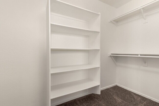 Building Photo - 24110 W Hadley St