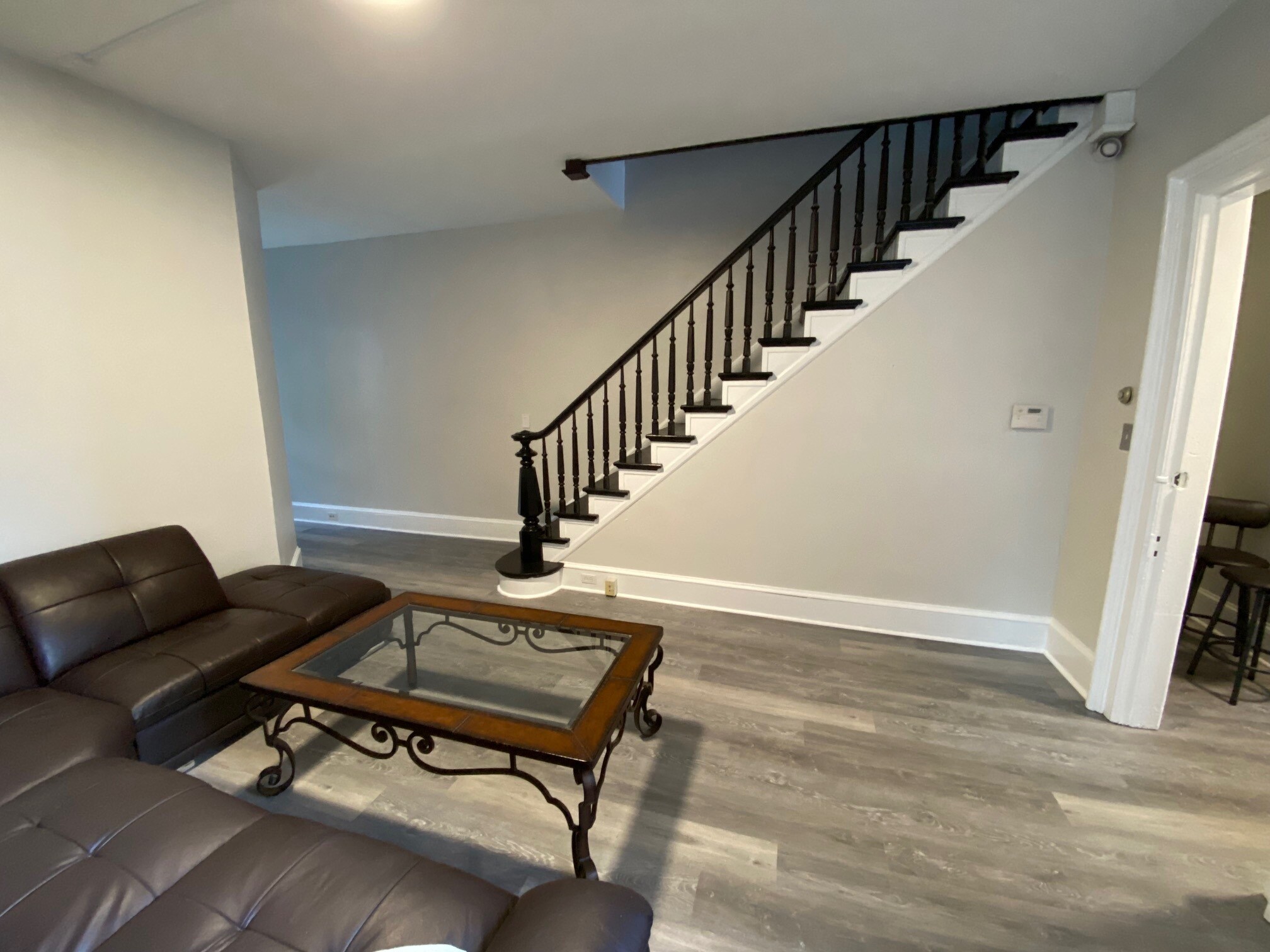 Building Photo - 469 Montclair Ave