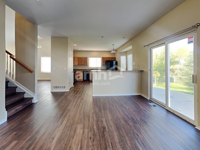 Building Photo - 257 Chapel Hill Dr