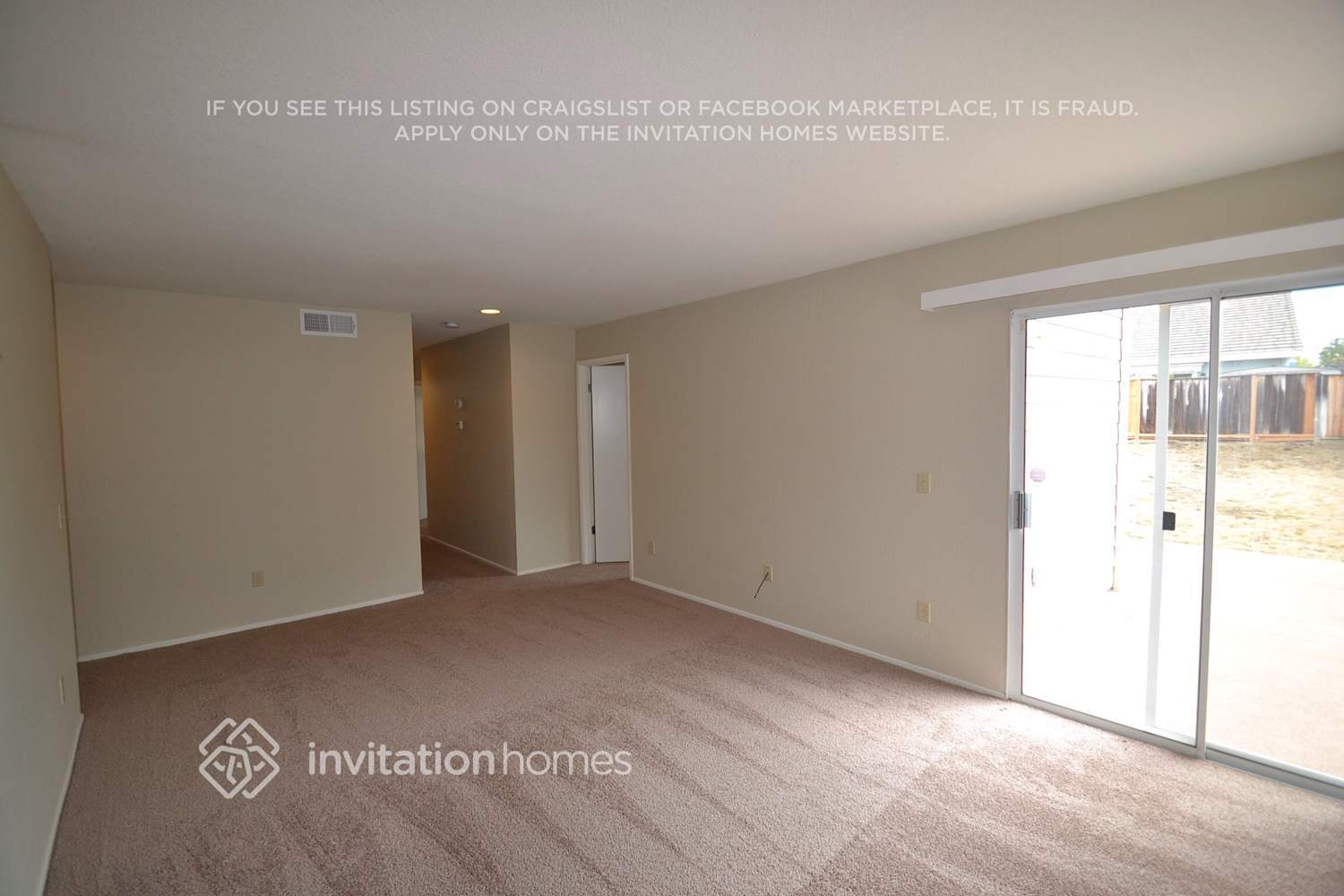 Building Photo - 5117 Hereford Ct