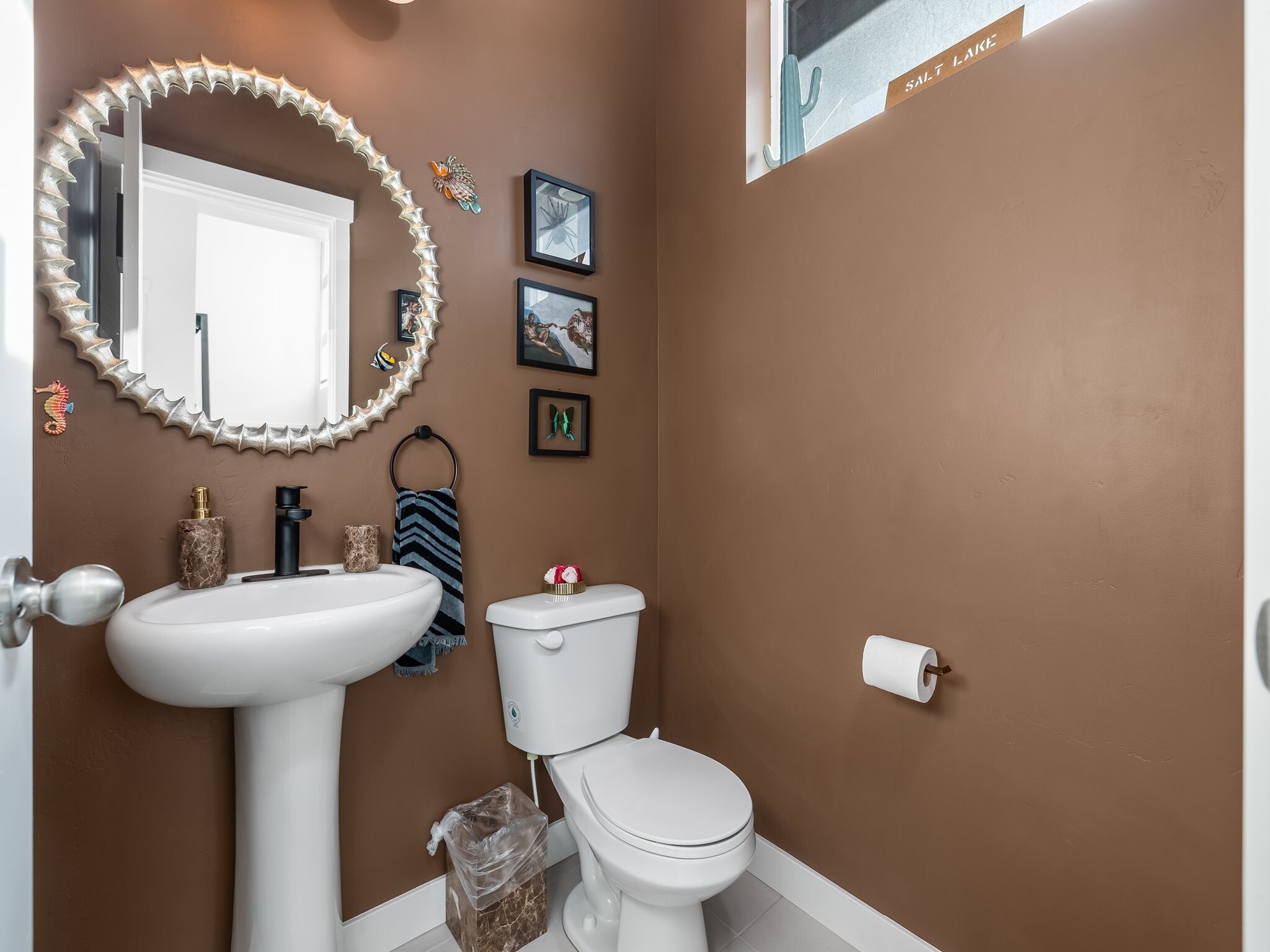 Building Photo - 439 S Meadow Garden Rd