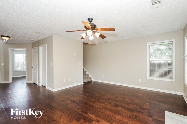 Building Photo - 112 Wyckliffe Dr