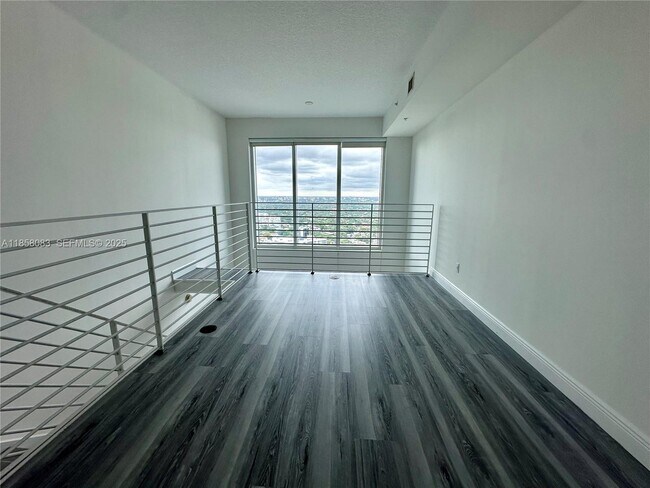 Building Photo - 60 SW 13th St