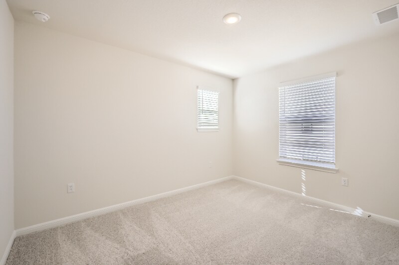 Building Photo - 8305 Haflinger Dr