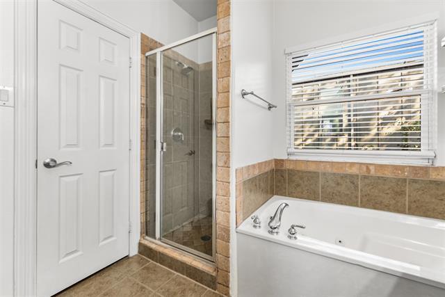 Building Photo - 5803 Hudson St