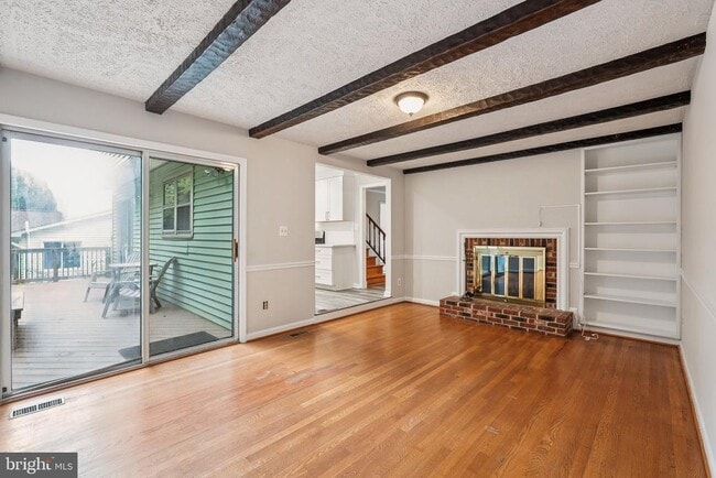 Building Photo - 1208 N Quantico St