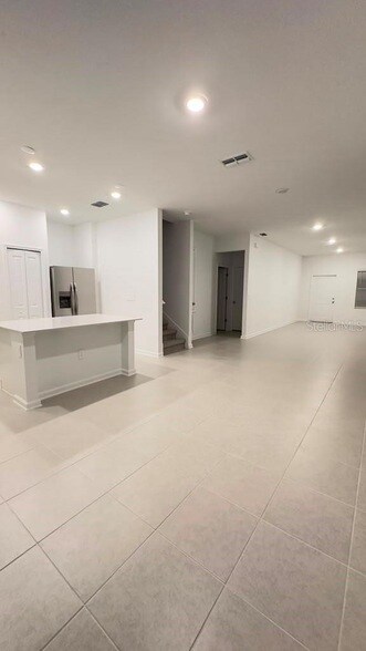 Building Photo - 6097 Zen Wy
