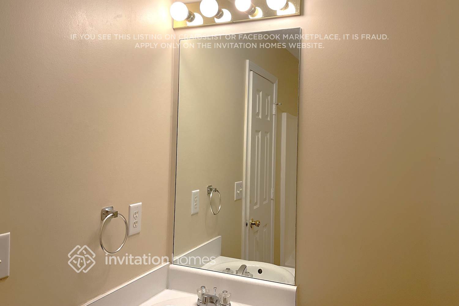 Building Photo - 240 Brookside Dr