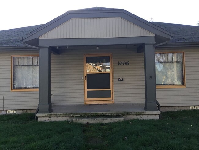 Primary Photo - HUMBOLDT STUNNER