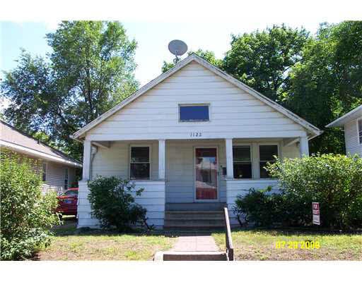 Building Photo - 1122 Milton St