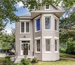 Building Photo - 3423 Enslow Ave