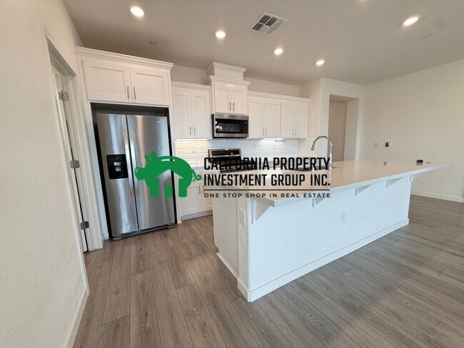 Building Photo - 254 Cask Dr