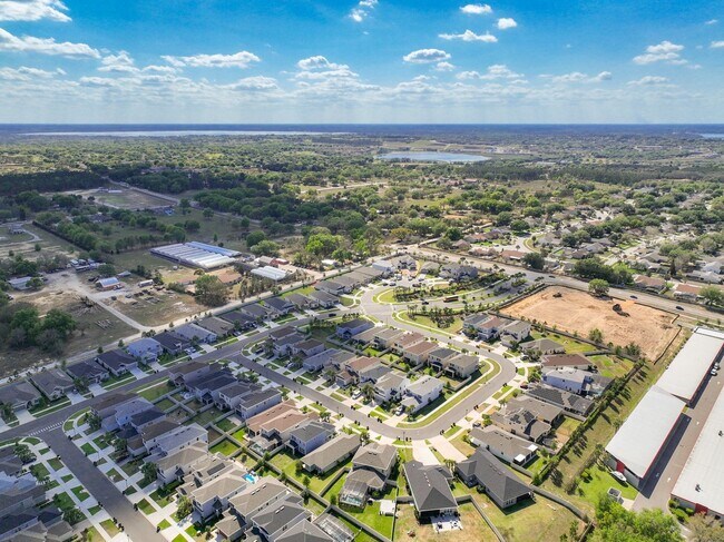 Building Photo - Crestview New Build Single Family Home