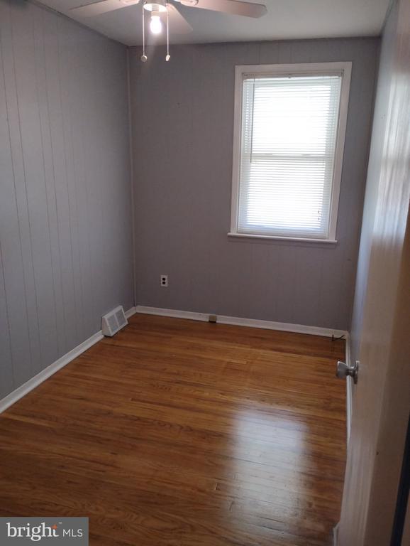 Building Photo - 4510 Strahle St