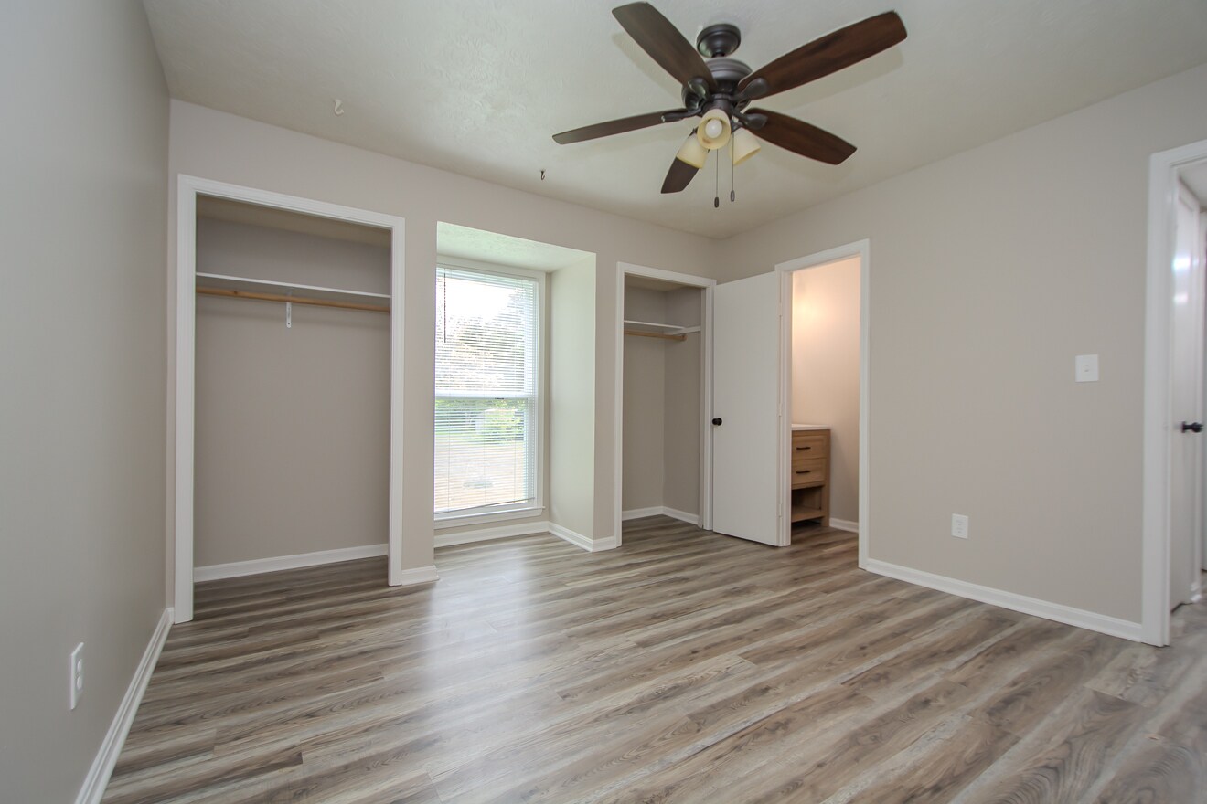 Building Photo - 1335 Heafer Rd
