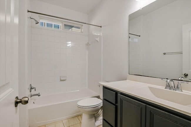 Building Photo - 14209 Marathon Rd