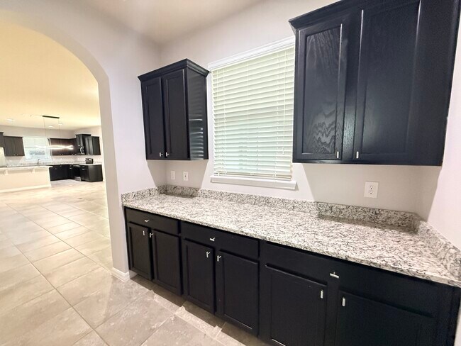 Building Photo - 16190 Harbor Mist Aly