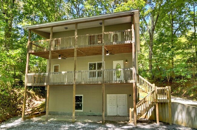 Building Photo - 3890 Mineral Bluff Hwy