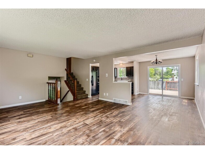 Building Photo - 1330 Coulter St