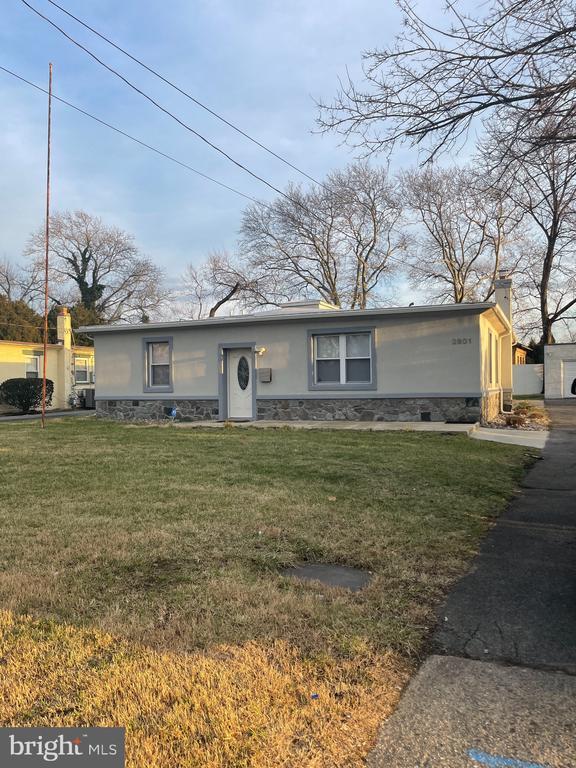 Building Photo - 3901 Richmond St