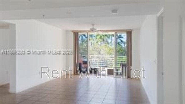 Building Photo - 2731 Ocean Club Blvd