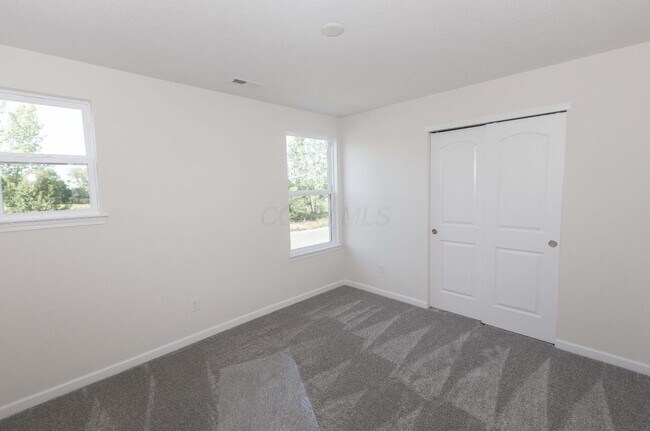 Building Photo - 105 Hutchison St