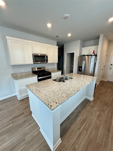 Building Photo - 10608 Ridan Way