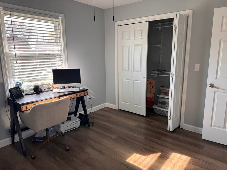 Building Photo - 135 Albany St