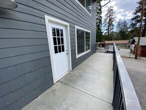 Building Photo - 1 bedroom Ground Floor apartment