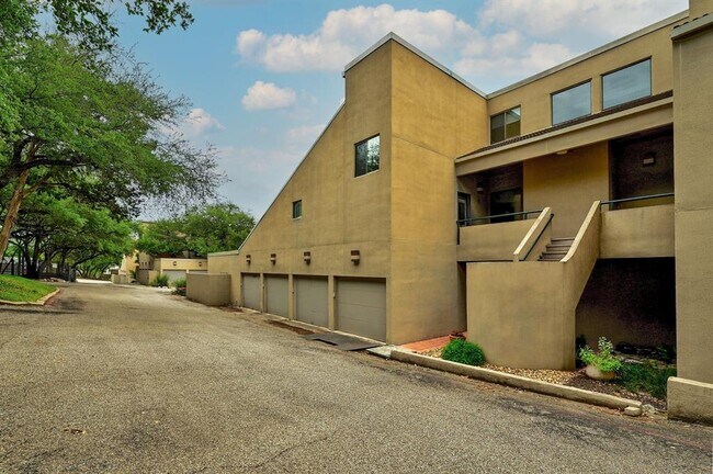 Building Photo - 1707 Spyglass Dr