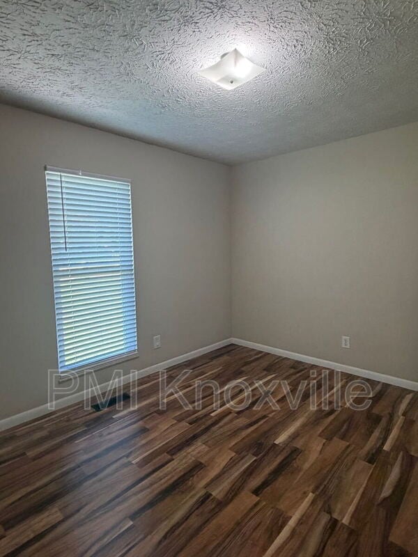 Building Photo - 4100 Abercorn Rd