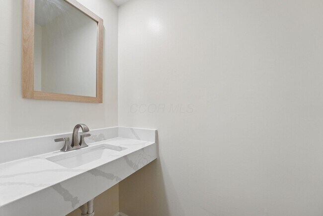 Building Photo - 2790 Bramblebush Ct