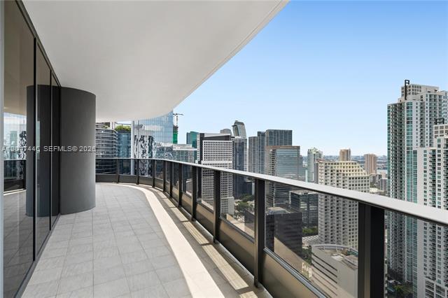 Building Photo - 1000 Brickell Plz