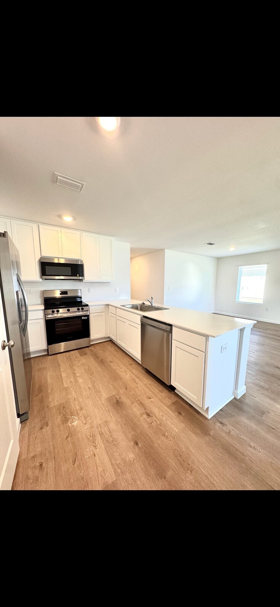 Building Photo - 19276 Gray Horse Dr