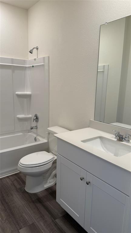 Building Photo - 5537 Cyclamen Dr