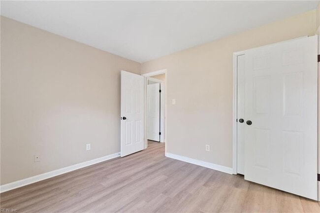 Building Photo - 5416 Heatherton Ct