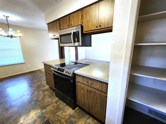 Building Photo - 508 Campbell Ln