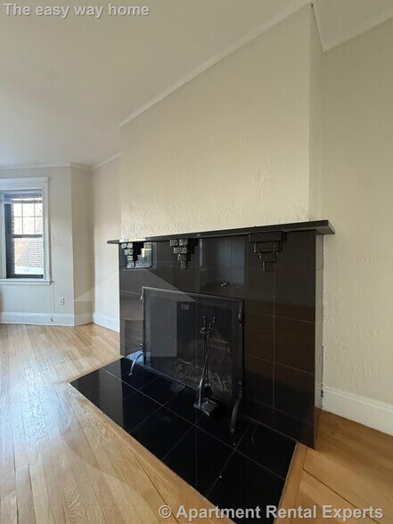 Building Photo - 1558 Massachusetts Ave