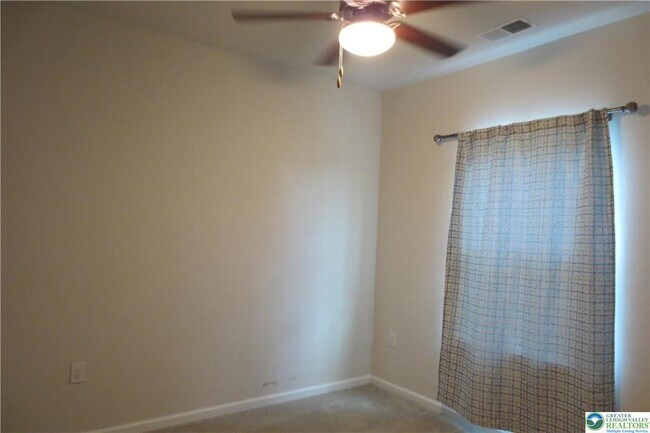 Building Photo - 2407 Cook Dr