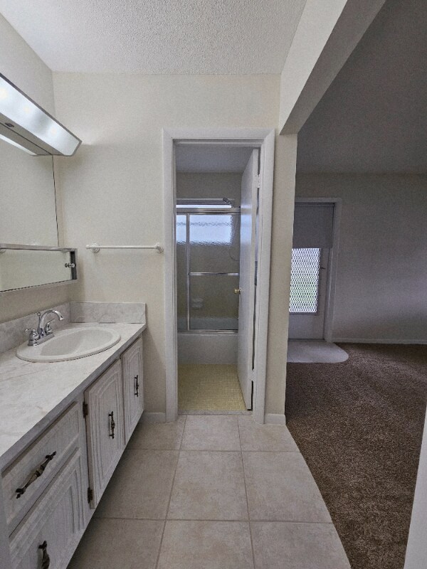 Building Photo - 277 W High Point Ct