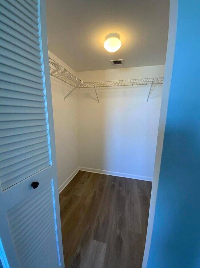 Building Photo - 3200 N Hwy A1A