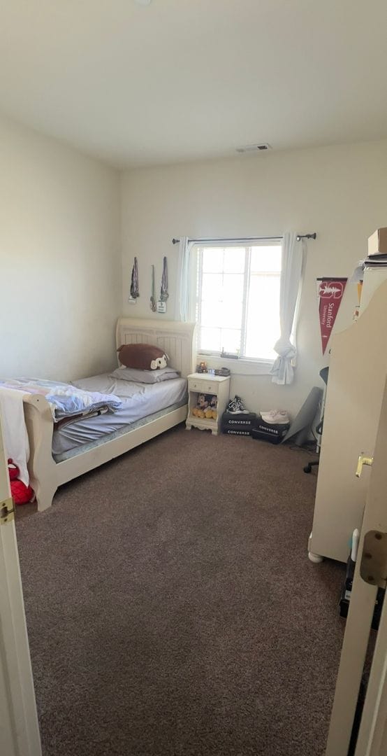 Building Photo - Spacious 3 Bedroom 2.5 Bath condo with large bonus room in Freedom Ca
