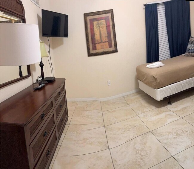 Building Photo - 3050 Pirates Retreat Ct