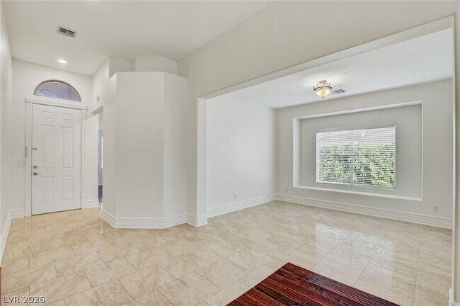 Building Photo - 8117 Slate Falls St